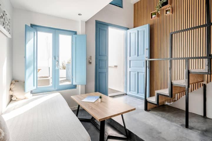 Euphoria Suites & Deluxe Studios Тира Экстерьер фото